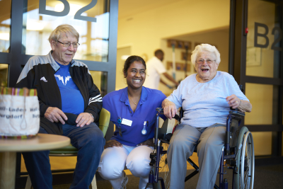 Dr Mönsch im Zentrum