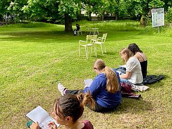 Landart-Tag des gestalterischen Vorkurses von Sofie Hänni